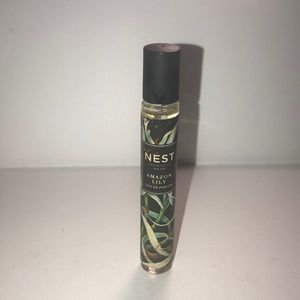 NEST Amazon Lily Roll-On